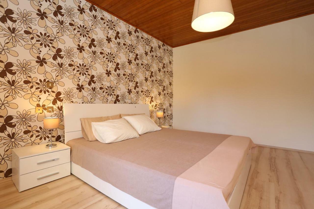 Apartament House Pauline Labin  Zewnętrze zdjęcie